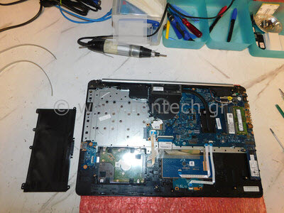 Service Laptop HP 17-ca1002nv